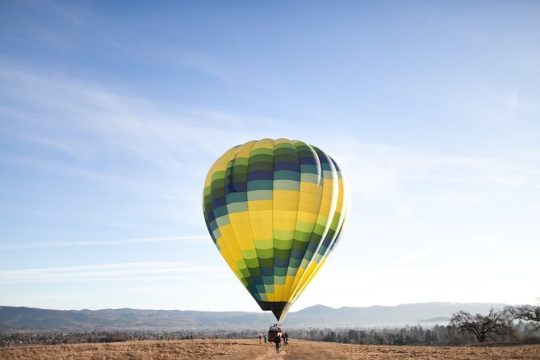 Private Montserrat & Hot-Air Balloon Ride with Monastery visit