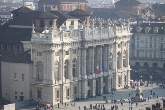 Private 2-hour Walking Tour of Turin with private official tour guide