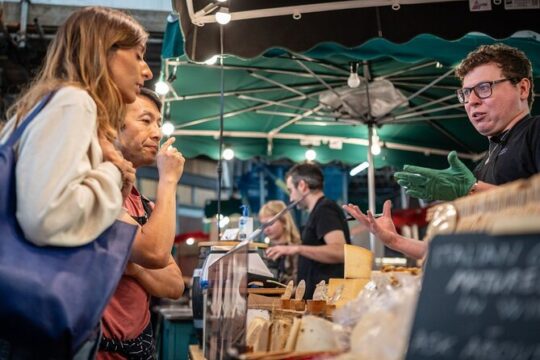 Private Tour : Try 8 English Foods & See Over 30 London sights!