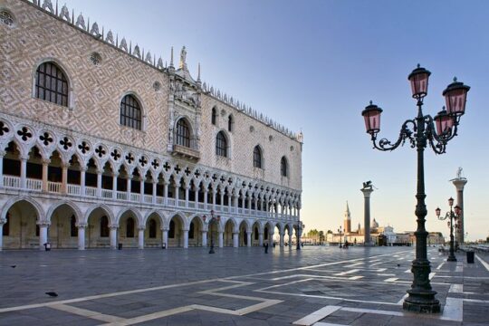 Doge's Palace skip-the-line guided tour & access to St. Mark's Basilica Terrace