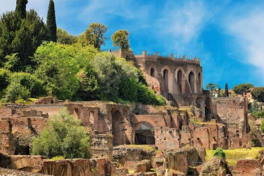 Ancient Rome Tour and Colosseum with Gladiator’s Gate (SHARED)