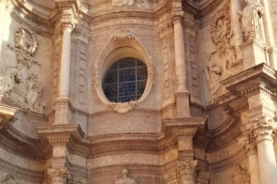 Tour of the Borgias with Cathedral included in Valencia