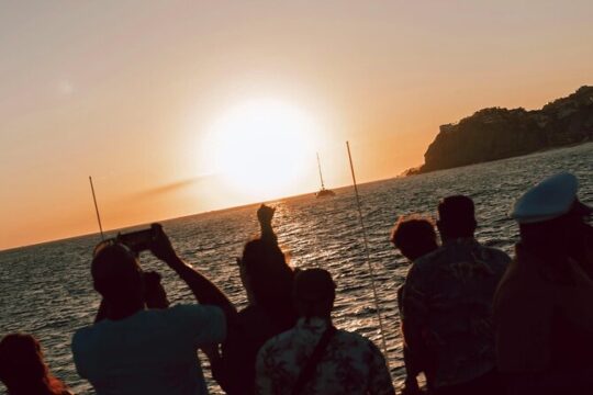 Sunset Dinner Cruise at Cabo San Lucas Bay