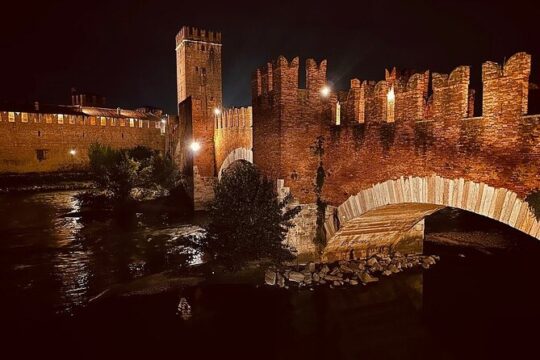 Walking Tour in Verona with Wine Tasting