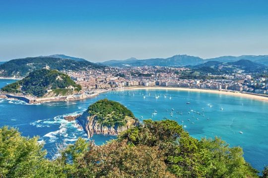 Private Transfer from Barcelona to San Sebastian (or vice versa)