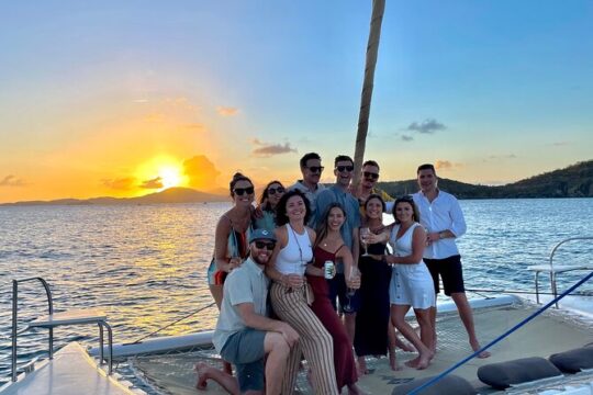 Pizza Pi, Snorkel & Sunset Sail