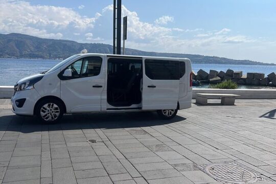 Half Day Private Tour to Messina Taormina and Castelmola