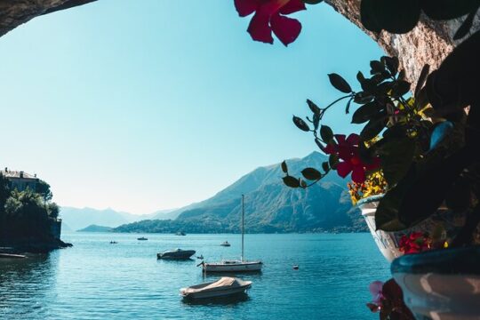 Private Tour to Como and Bellagio from Milan with Boat ride