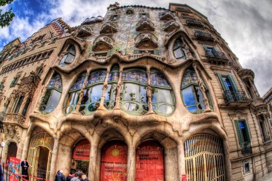 Art Nouveau Private Tour of Gaudi’s Barcelona