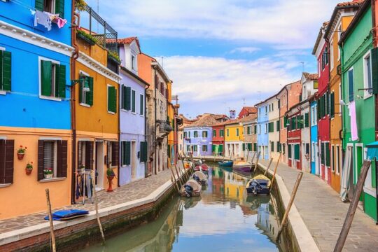 Private Murano and Burano VIP Venice Boat Tour