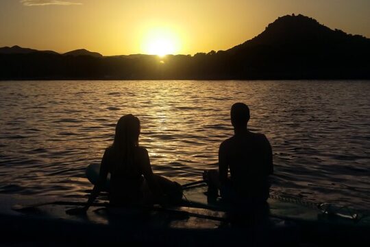 90' Stand Up Paddle tour in a small group in Cala Ratjada