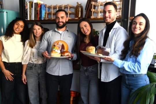 Cheese Tasting with Wine Pairing in Central Madrid