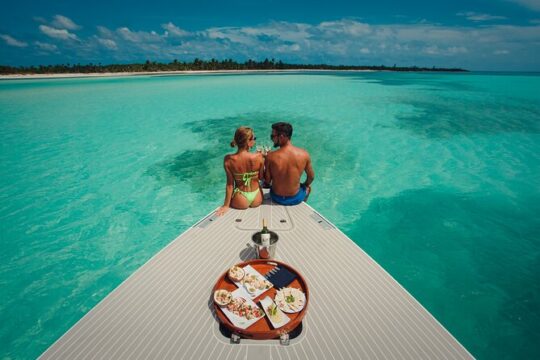 All Inclusive Private: 40´ Yacht Van Dutch El Cielo Cozumel