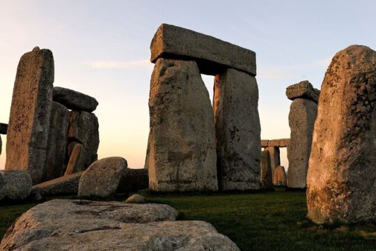 Royal Windsor & Stonehenge Private Tour