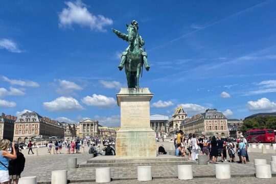 Visit of the Palace of Versailles