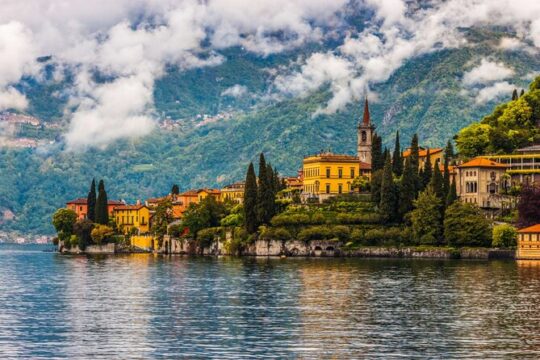 A Self-Guided Walking Tour of Como and its Breathtaking Lakeside