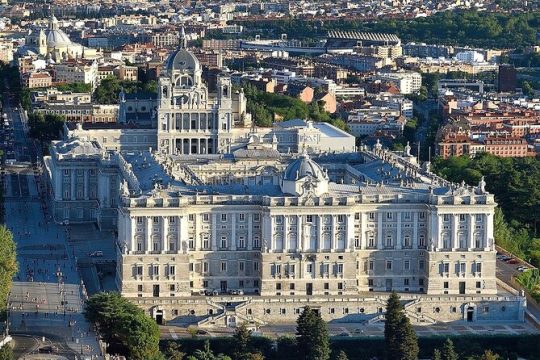 La Latina to Madrid Guided Tour with Breakfast