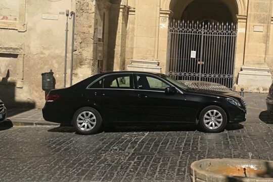 Transfer Tour from Catania to Palermo passing by Villa Romana del Casale