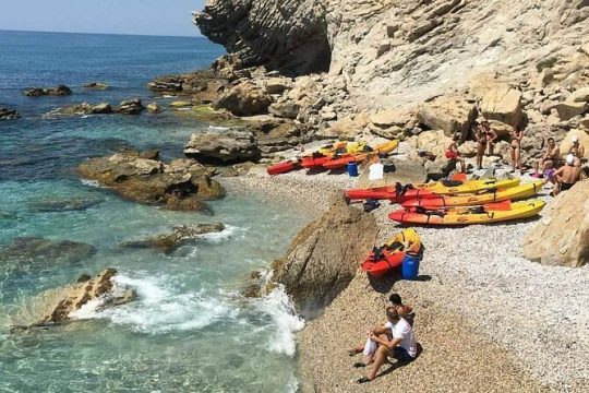 Kayak routes through the Coves of Villajoyosa