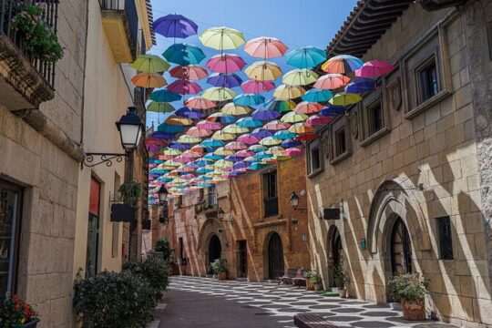 Barcelona Self-Guided Photo Safari with digital Photobook