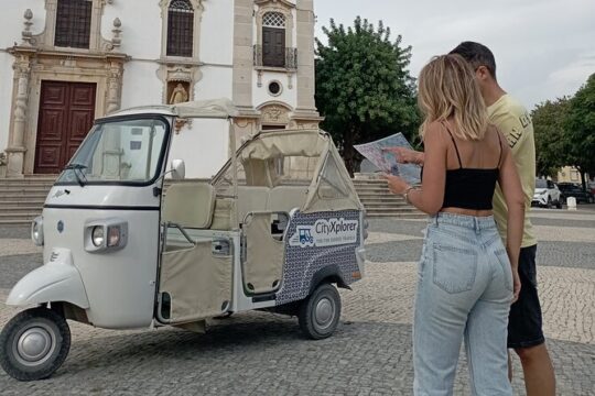 Private Tour throughout Faro in a TukTuk