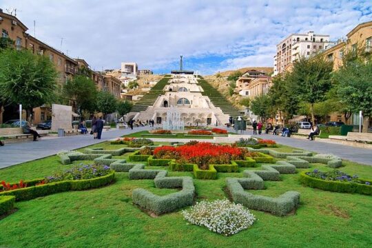 Group Tour: Sightseeing in Yerevan, Erebuni Museum and Fortress