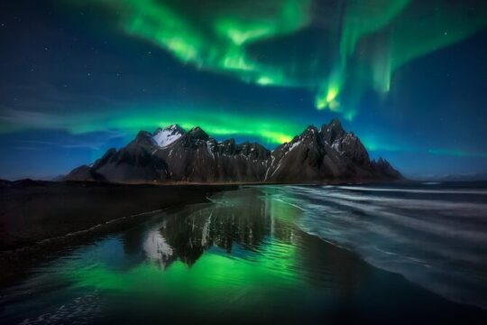 Northern Lights Hunt and Glacier Lagoon