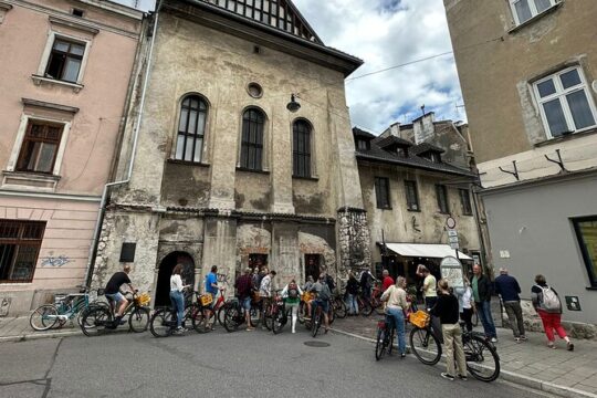 Explore Krakow by Bike Guided Tour with a Dutch Guide