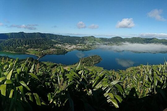 Van – Laketour – Sete Cidades / Lagoa do Fogo – Full Day w/lunch (Shared)