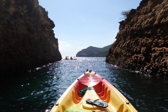 Canoeing Portinho Arrábida