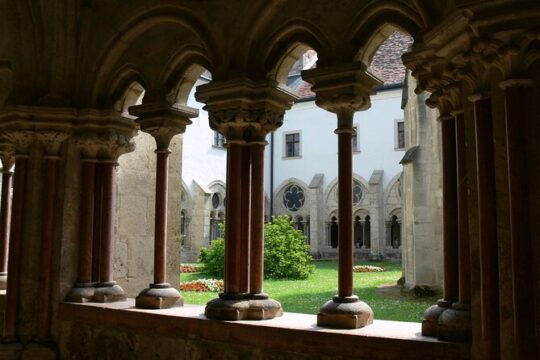 Private Full Day Tour to Historical Monastery with Wine Tasting