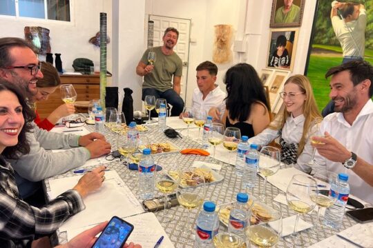 Sensory Tasting to Discover Wine with the 5 Senses