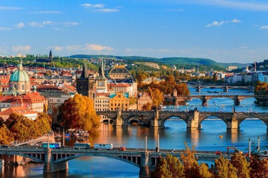 3 Day Prague and Budapest Guided and Private Tour from Vienna