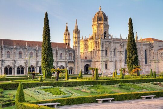 Self- Guided Tour to Jerónimos Monastery and Belém Tower