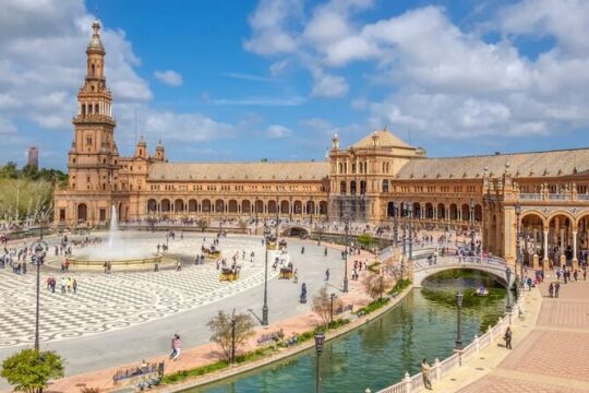 Private 1-Day Tour of Seville from Lisbon