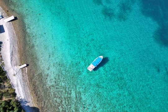 Half-Day Private Blue Lagoon Island Tour in Croatia