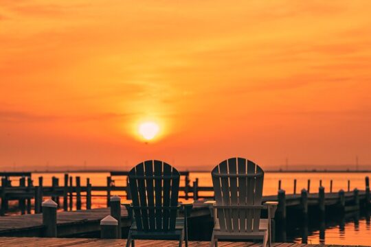 2-Hour Sunset Pontoon Boat Rental in Chincoteague Island