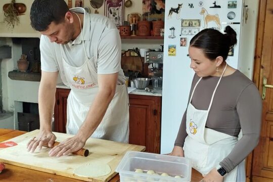 Private Cooking Class at a Cesarina's Home in Massa
