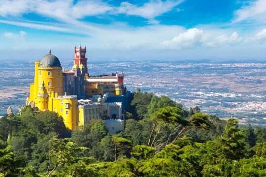 PRIVATE Tour From Lisbon: SINTRA & Pena Palace A 5-hour Adventure