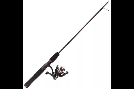 Fishing Package Rental in Anchorage: Chestwader & Spinning Rod/Reel Combo