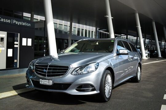 Private transfer from Bern City to Zurich Airport