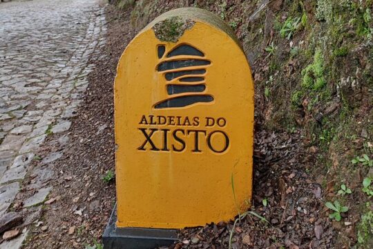 Private Schist Villages Full Day Tour from Lisbon