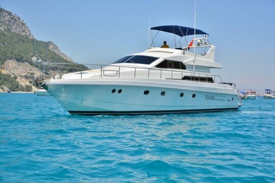 Private Yacht Tour in Kemer