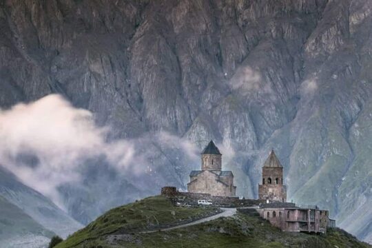 Private Tour Ananuri-Kazbegi-Gudauri