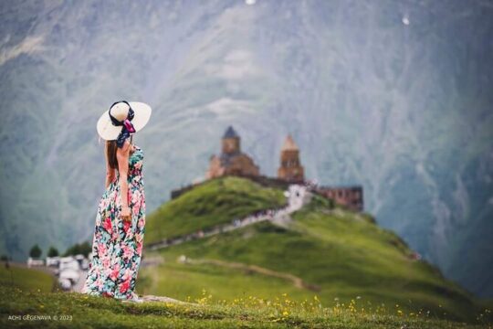 Kazbegi • Gudauri - private day trip to Mountains
