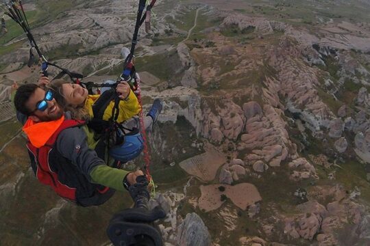 3 Hours Small Group Paragliding Adventure in Cappadocia