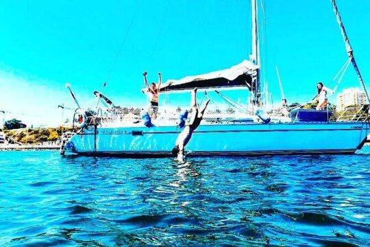 Exclusive Day Sail on a Private Charter Yacht (6:30 H)