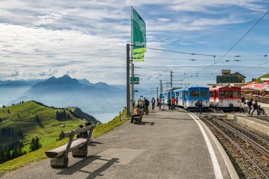 Mount Rigi Majesty: A Scenic Tour to the Queen of the Mountains