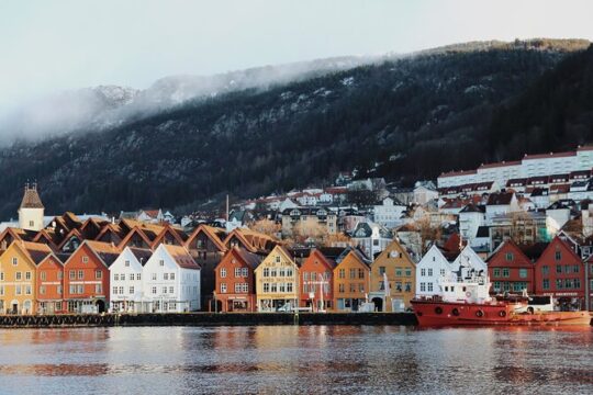 Private Transfer From Stavanger To Bergen With a 2 Hour Stop