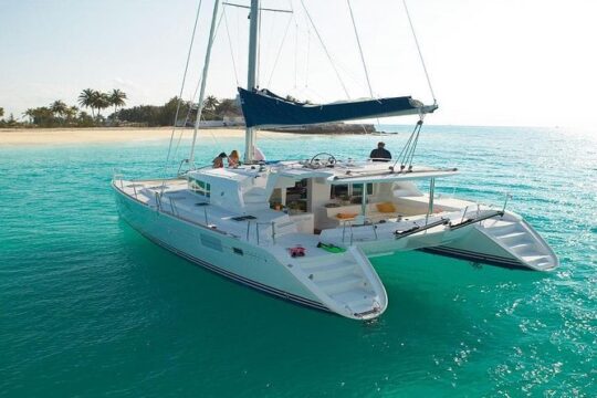 Full-day Isla Mujeres All-inclusive Cruise from Cancún